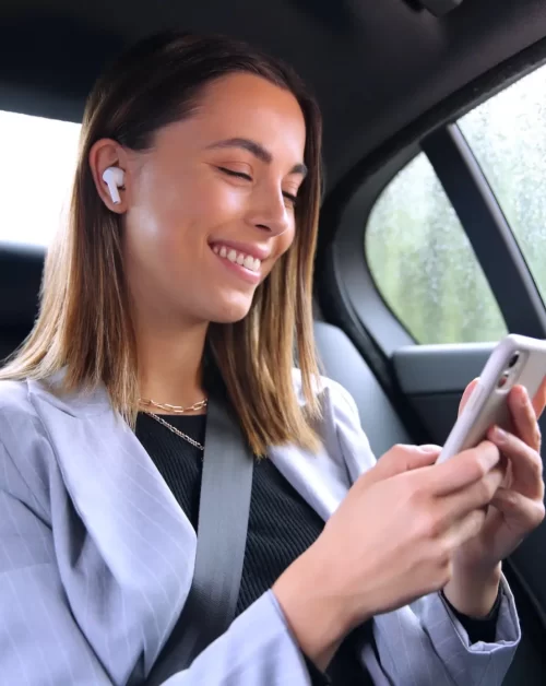 Te llevamos a cualquier punto de la geografía española y ciudades como Valencia, Barcelona, Madrid… Pídenos presupuesto sin compromiso.  También servicios de TAXI en Castellón, Almazora, Borriol, Villarreal, Burriana, Benicàssim y Alquerías.